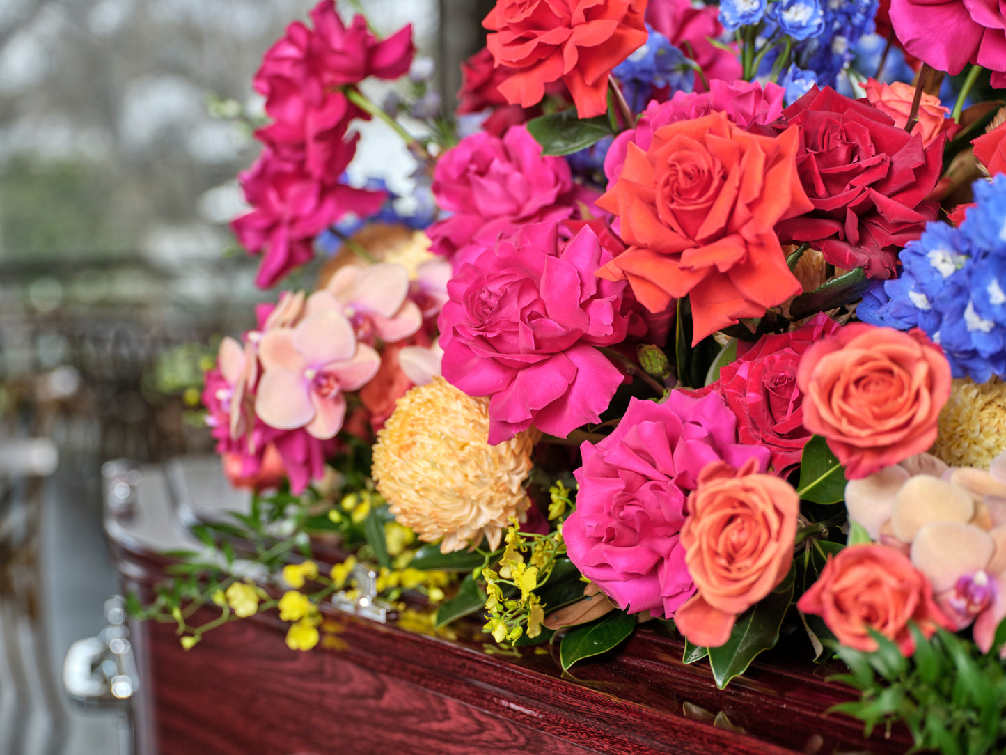 Deluxe Bright Casket Arrangement